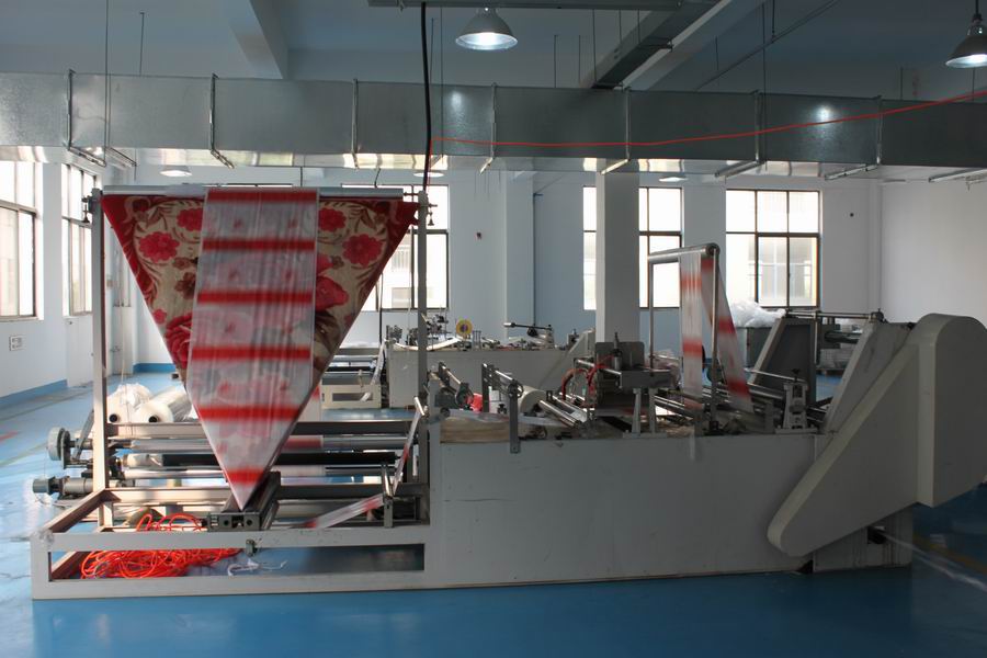 8-折邊機.jpg